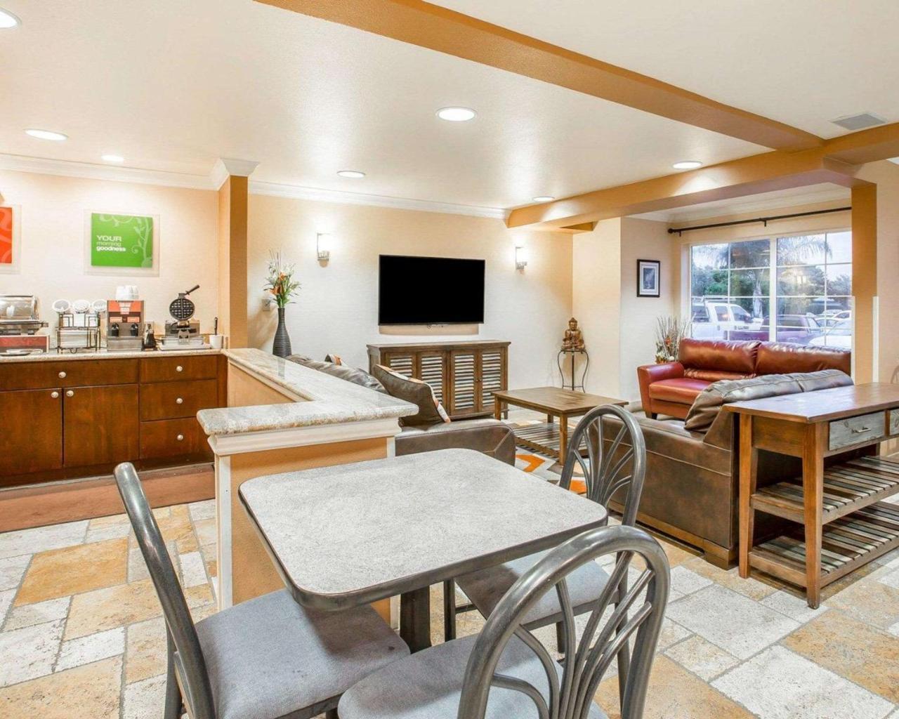 Comfort Inn&Suites Salinas Eksteriør bilde